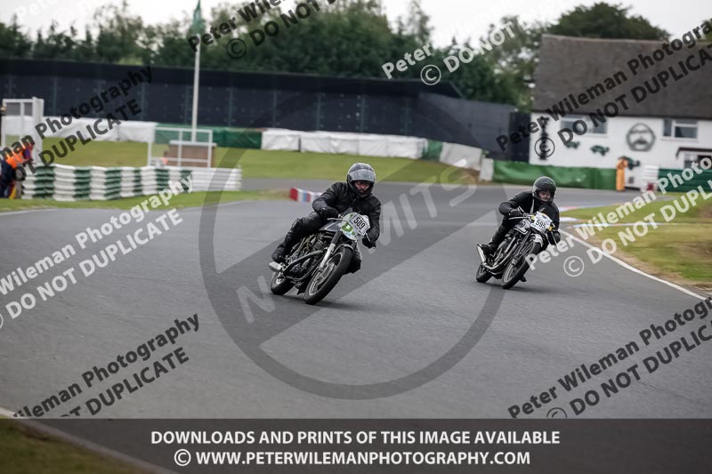 Vintage motorcycle club;eventdigitalimages;mallory park;mallory park trackday photographs;no limits trackdays;peter wileman photography;trackday digital images;trackday photos;vmcc festival 1000 bikes photographs